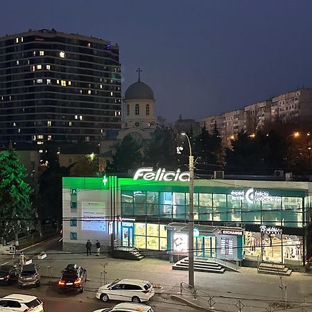 Nocturne Apartment تشيسيناو المظهر الخارجي الصورة